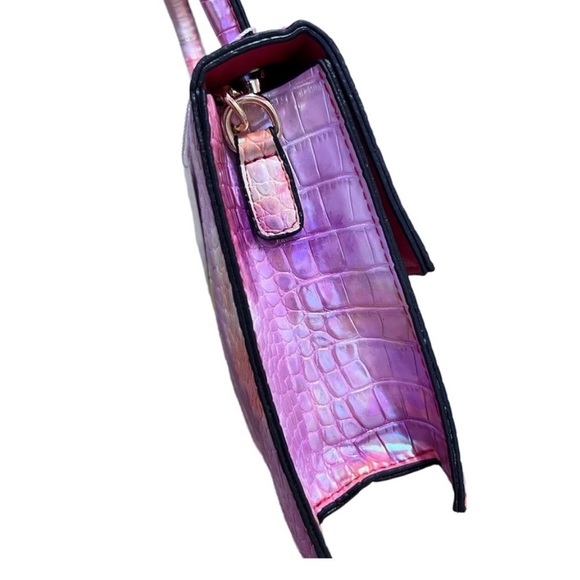 Jessie Mae Tie Dye handbag, detachable crossbody strap, NWT - Picture 3 of 5